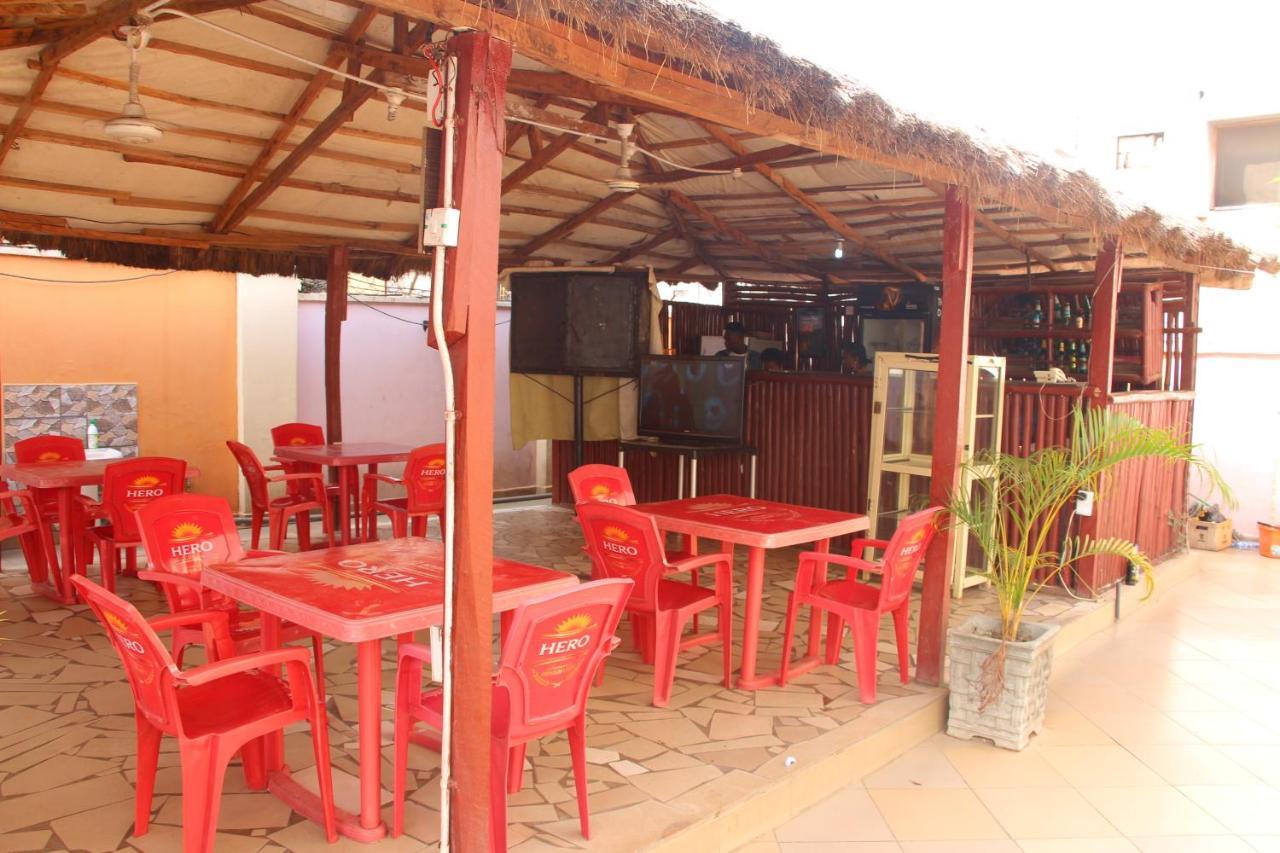 Abatete Guest House Mobushipe Екстериор снимка