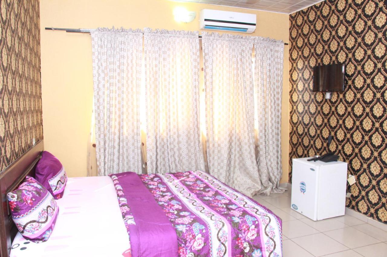 Abatete Guest House Mobushipe Екстериор снимка