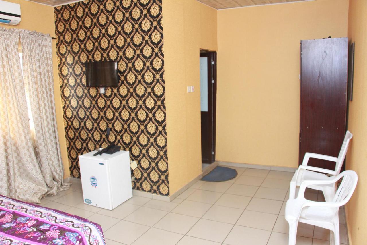 Abatete Guest House Mobushipe Екстериор снимка